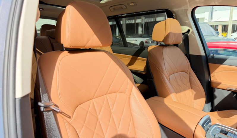 2023 BMW X7 xDrive40i full