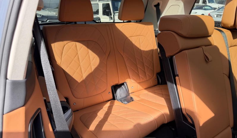 2023 BMW X7 xDrive40i full