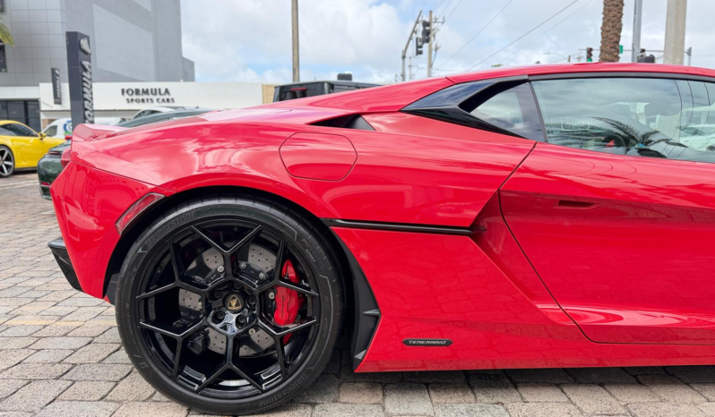 2026 Lamborghini Temerario full