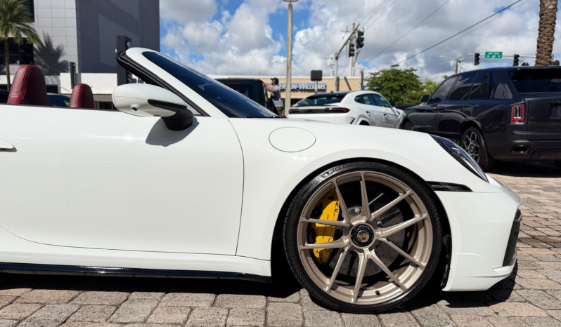 2023 Porsche 911 Turbo S Cabriolet full