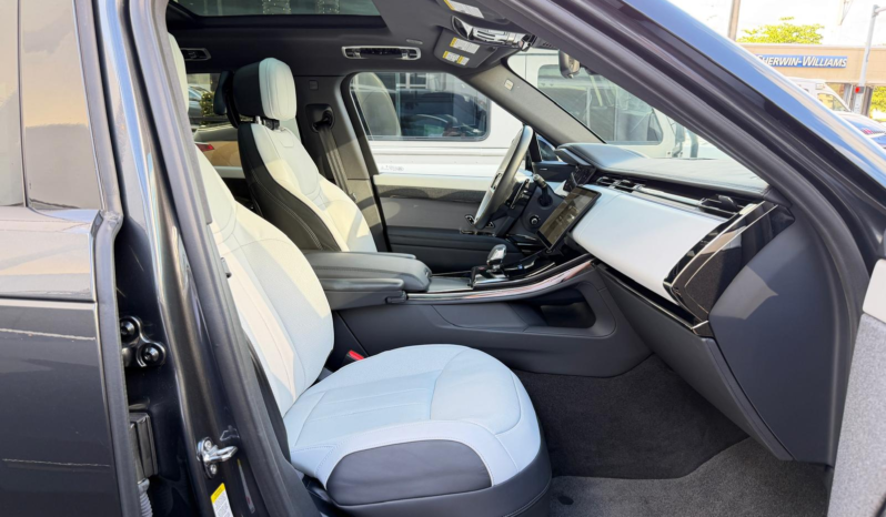2024 Land Rover Range Rover Sport Dynamic SE full