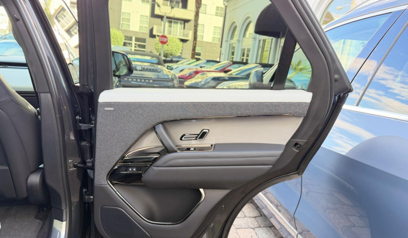 2024 Land Rover Range Rover Sport Dynamic SE full