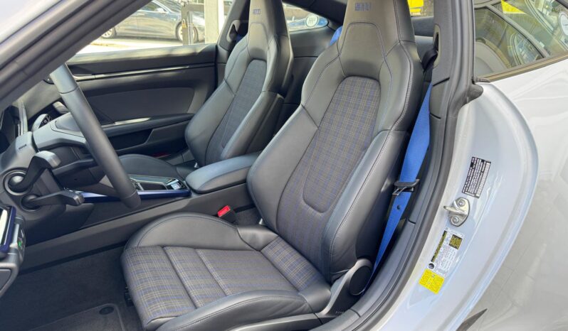 2025 Porsche 911 Carrera T full