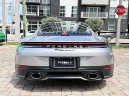 2026 Porsche 911 Carrera S full