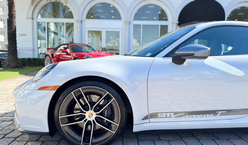 2025 Porsche 911 Carrera T full