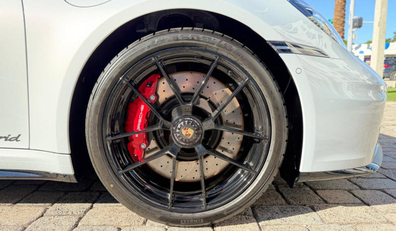 2027 Porsche 911 Targa 4 GTS full