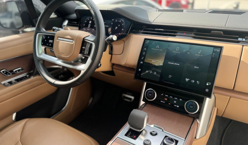 2023 Land Rover Range Rover P400 SE full