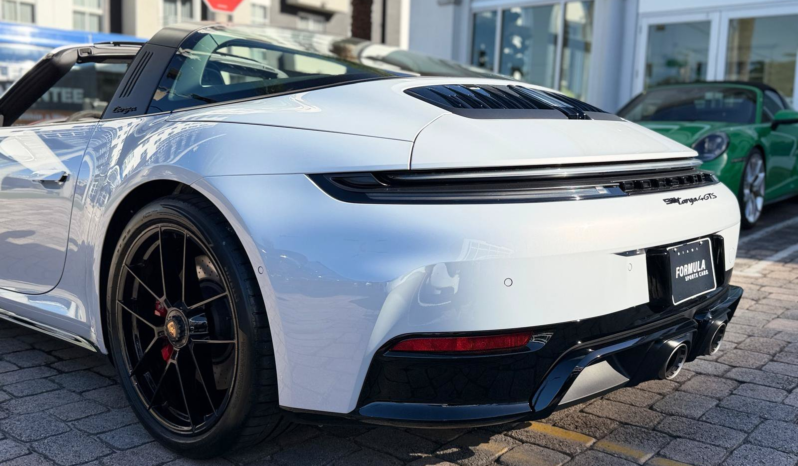 2027 Porsche 911 Targa 4 GTS full